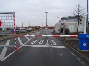 Kleiner Grasbrook heute. Wo geht es hier nach Olympia? Foto: S. Bauriedl